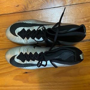 Nike Mercurial Silver Women’s Soccer Cleats